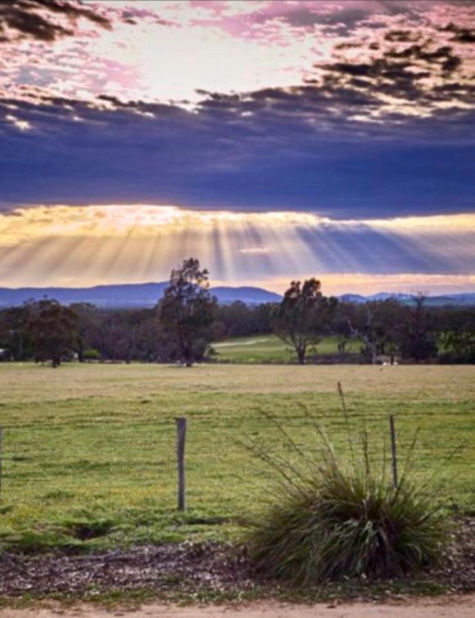 #Grampians Views Getaway #Cbd #Netflix Apartment Stawell Ngoại thất bức ảnh